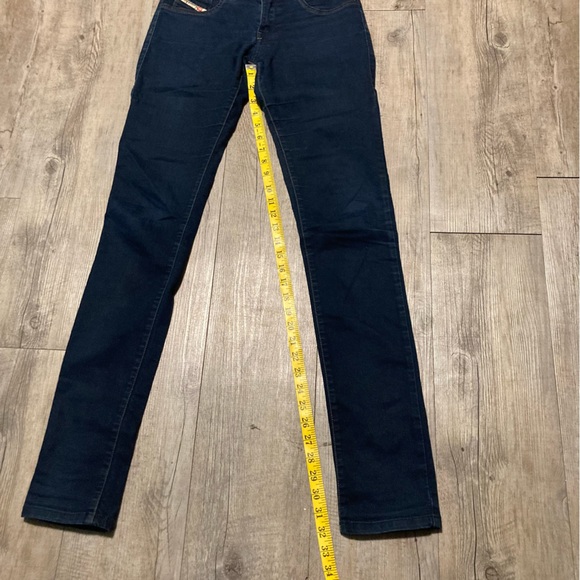 Diesel Livier Super Skinny Jegging Low Waist Stretch Jeans - Picture 12 of 13